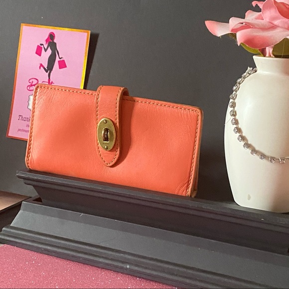 “ FOSSIL “ Leather Wallet - Picture 2 of 16